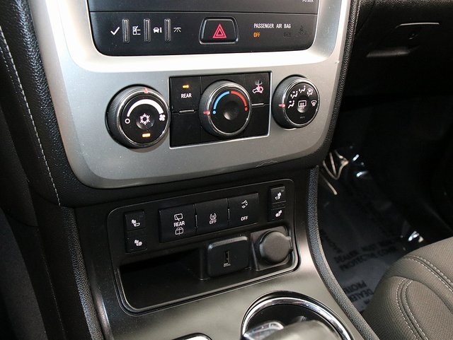 2015 Gmc Acadia SLE photo 15