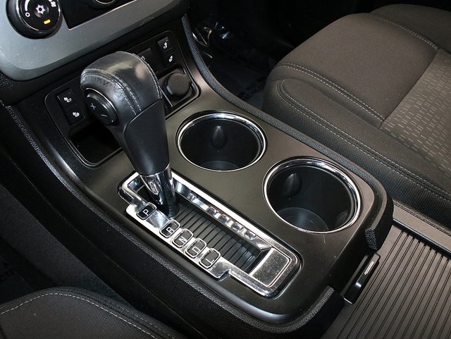 2015 Gmc Acadia SLE photo 16