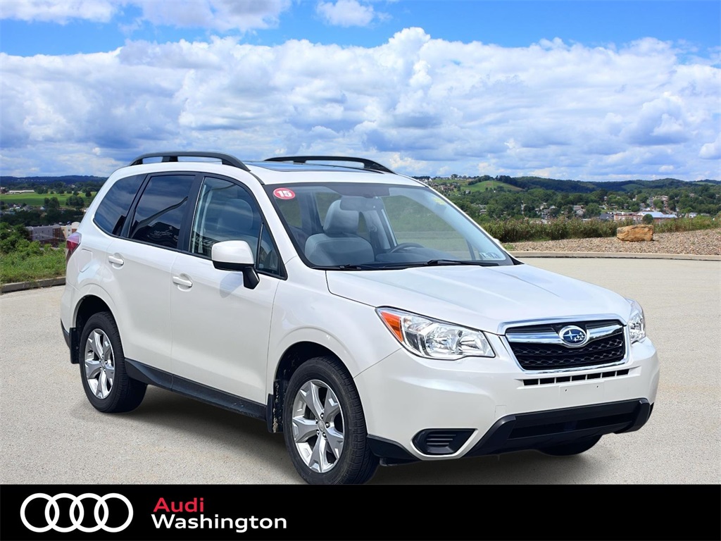 2022 Subaru Forester Premium photo 2