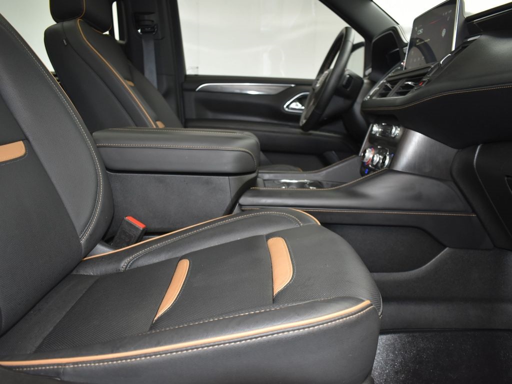 2024 Midnight Blue Metallic GMC Yukon AT4 4X4 SUV