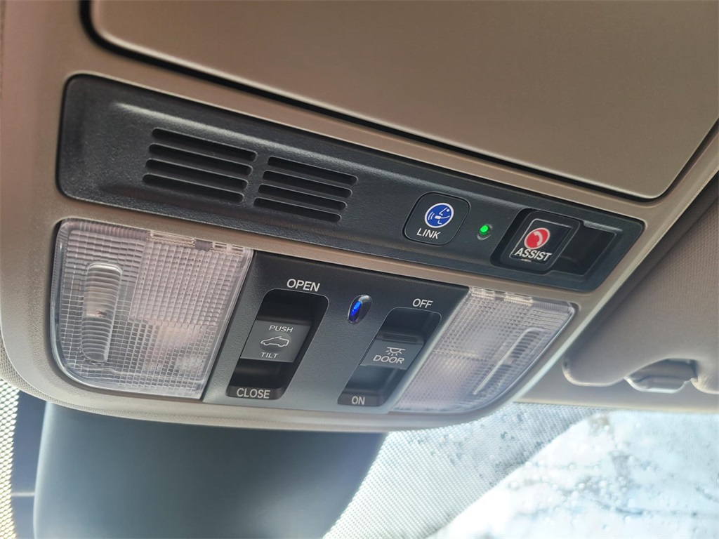 used 2022 Honda Odyssey car, priced at $35,800