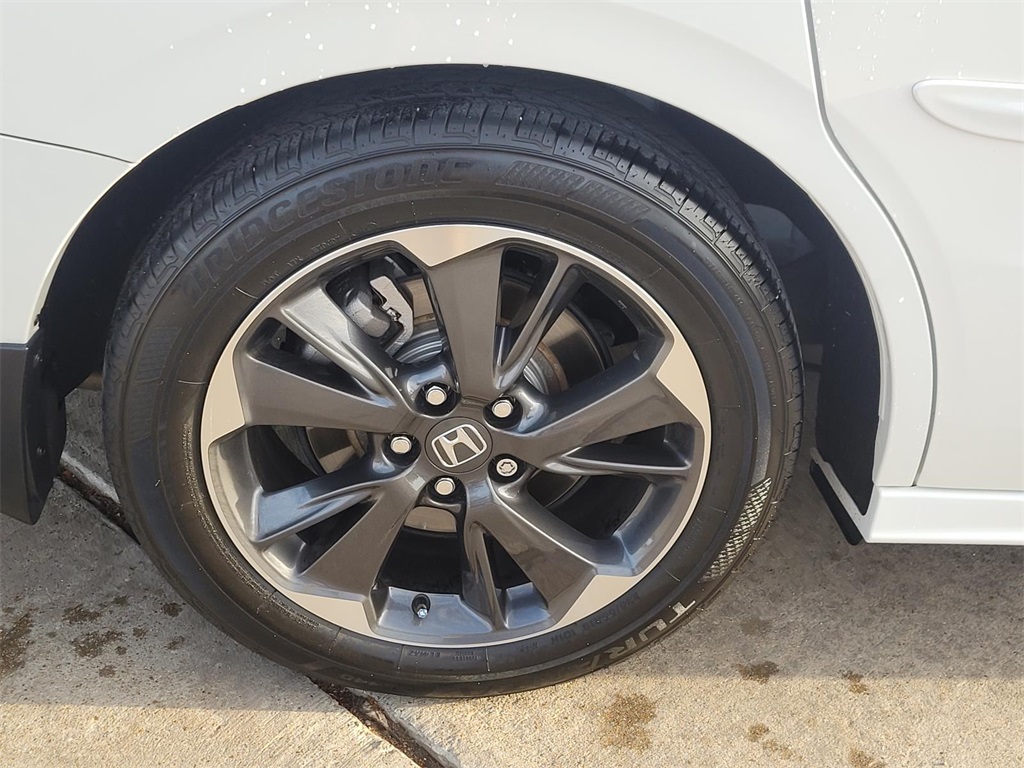 used 2022 Honda Odyssey car, priced at $35,800