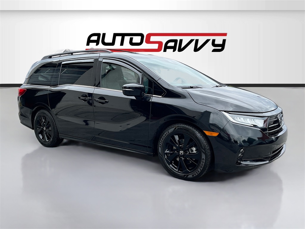 2023 Honda Odyssey SPORT's photo