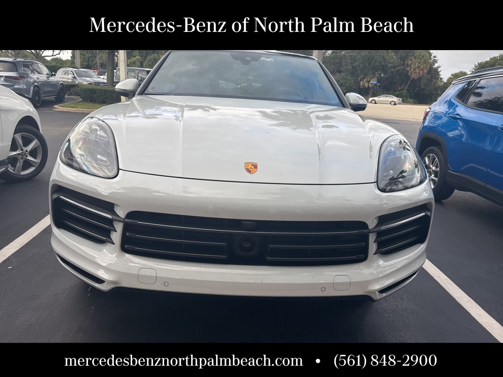 2023 Porsche Cayenne Coup Platinum Edition's photo