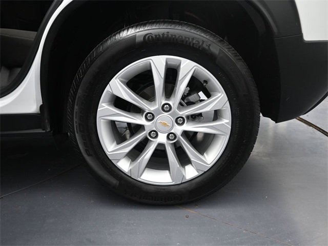 used 2023 Chevrolet TrailBlazer car, priced at $20,680