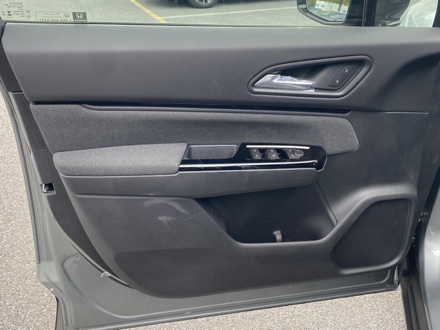 new 2025 Honda Prologue car, priced at $45,895