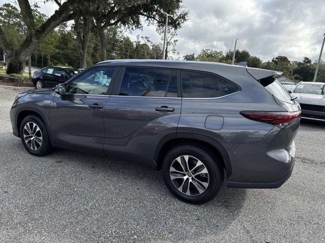 Used 2024 Toyota Highlander SUV