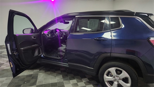 2018 Jeep Compass Latitude 4WD 2018 Jeep Compass Latitude 4WD