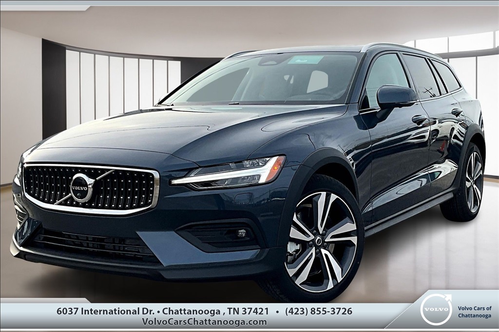 2026 Volvo V60 Cross Country 