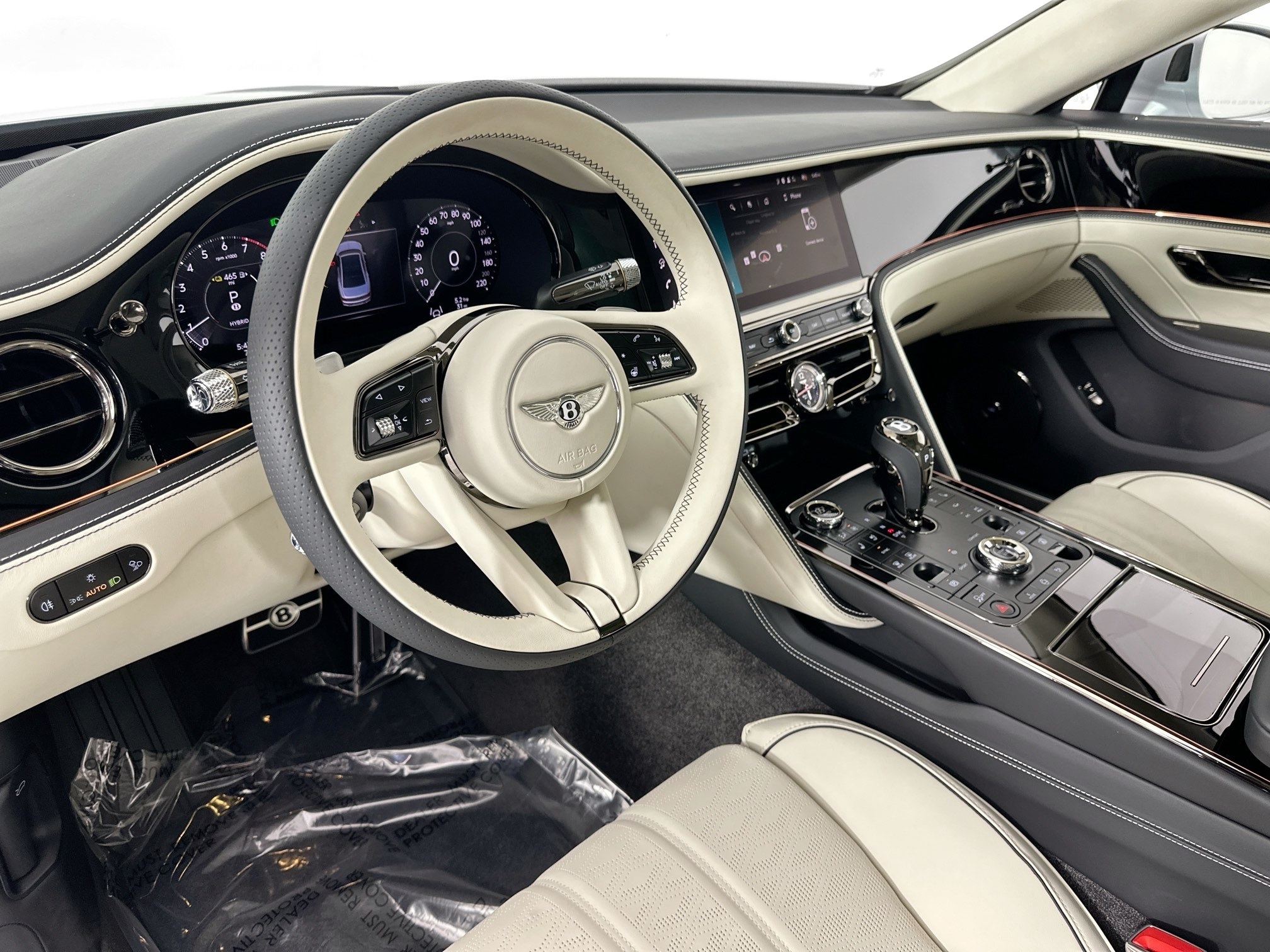 new 2025 Bentley Flying Spur car