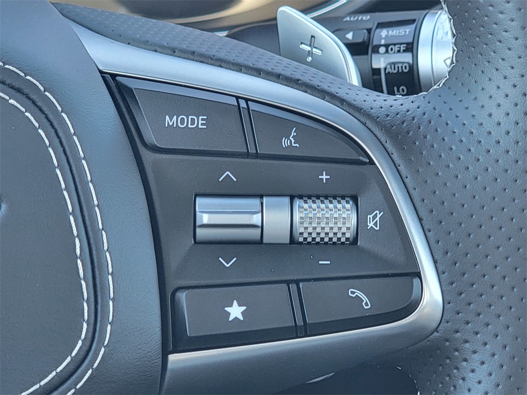 new 2025 Genesis G70 car, priced at $53,998