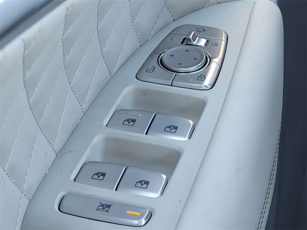 new 2025 Genesis G70 car, priced at $53,998