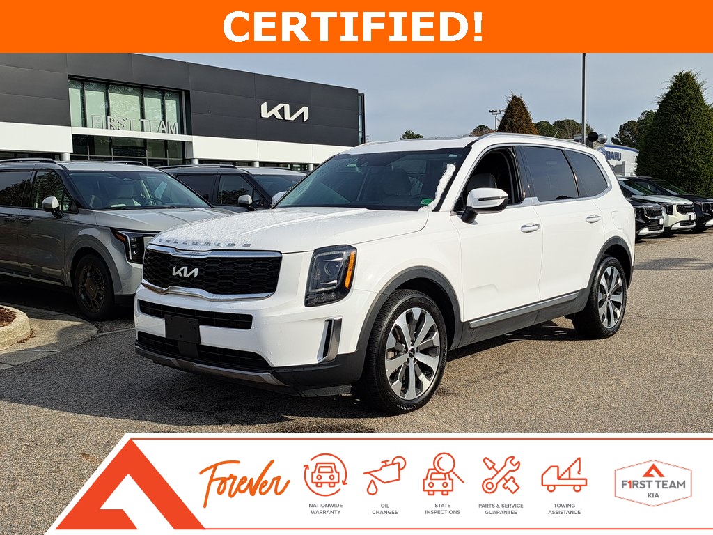 2022 Kia Telluride S's photo