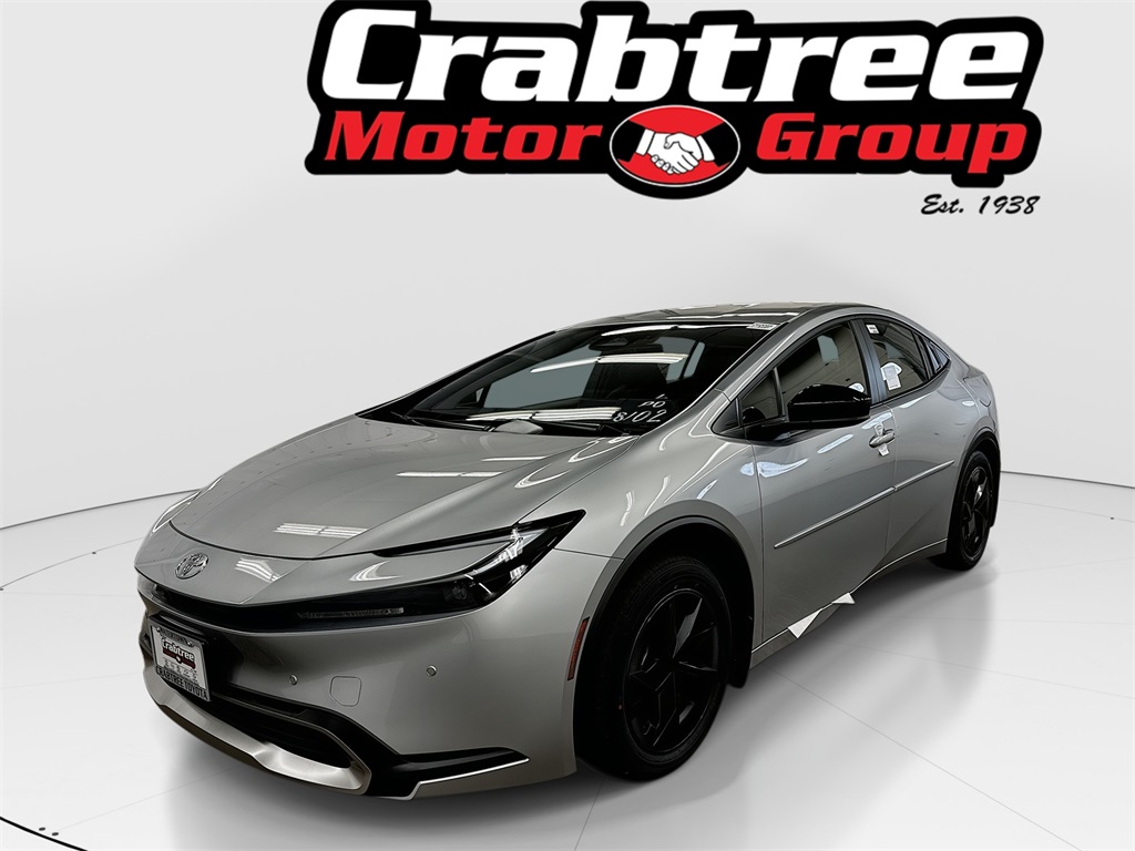 2026 Toyota Prius SE's photo