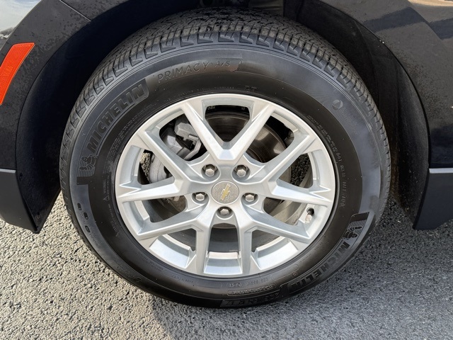 used 2024 Chevrolet Equinox car, priced at $19,355