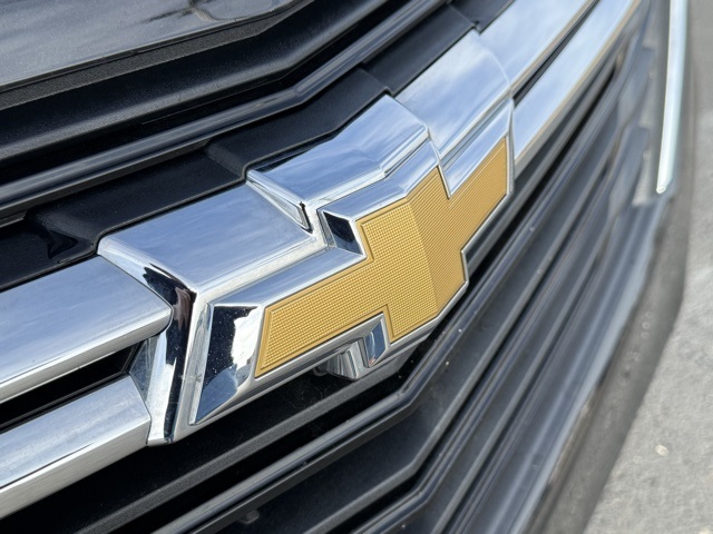 used 2024 Chevrolet Equinox car, priced at $19,355