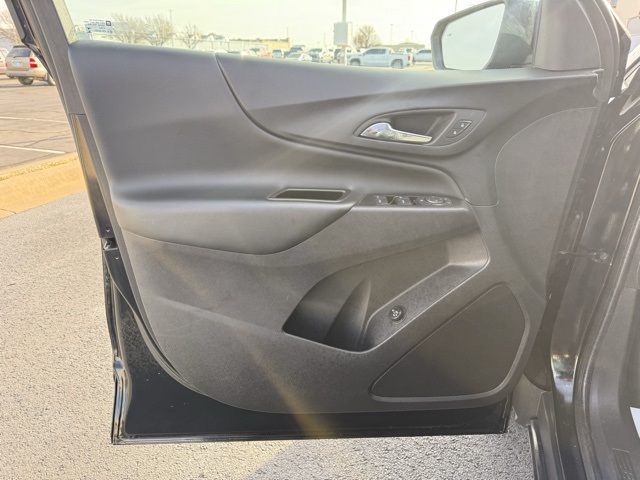 used 2024 Chevrolet Equinox car, priced at $19,355