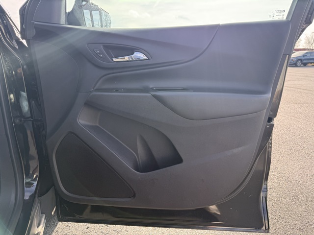 used 2024 Chevrolet Equinox car, priced at $19,355