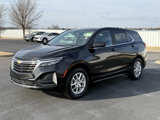used 2024 Chevrolet Equinox car, priced at $19,355