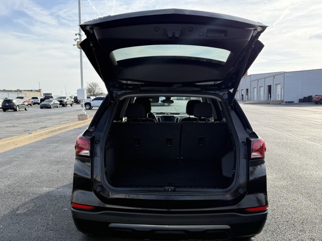 used 2024 Chevrolet Equinox car, priced at $19,355