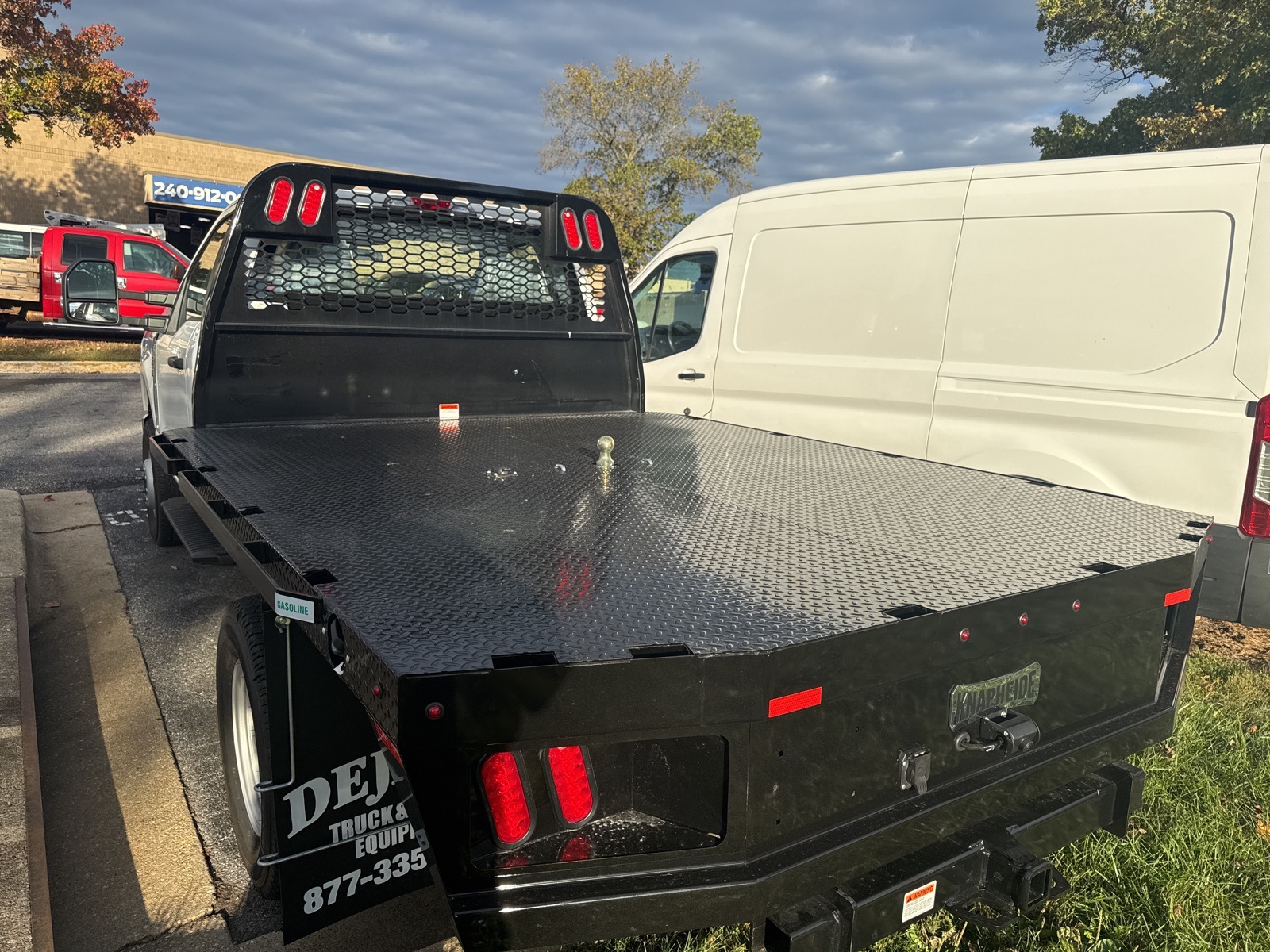 2025 Ford F-350 photo 4