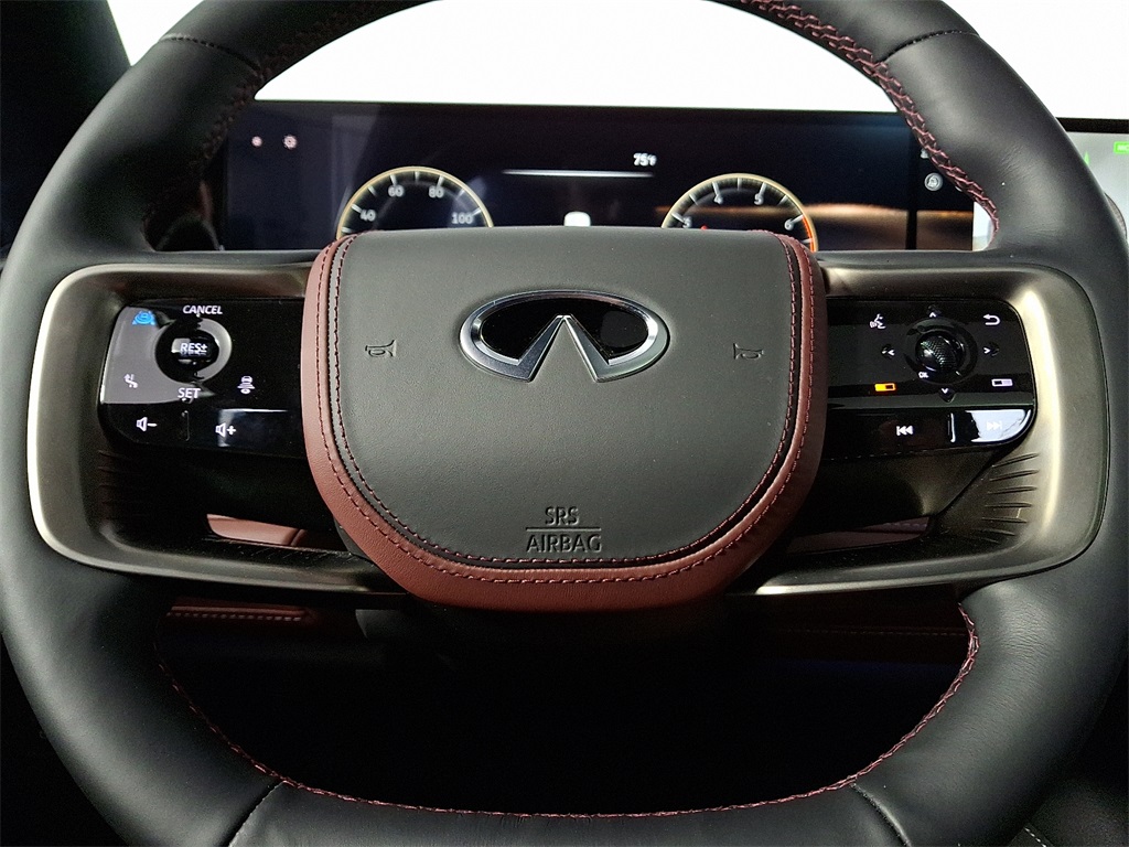 QX80 AUTOGRAPH