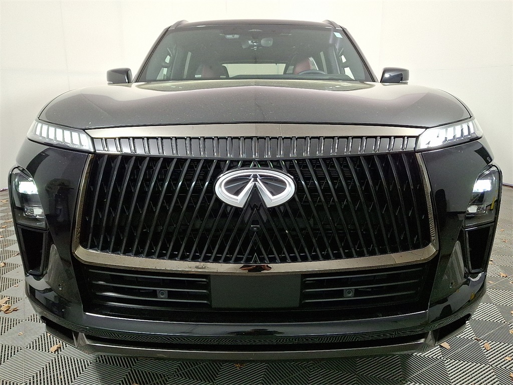 QX80 AUTOGRAPH