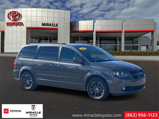 2017 Dodge Grand Caravan GT's photo