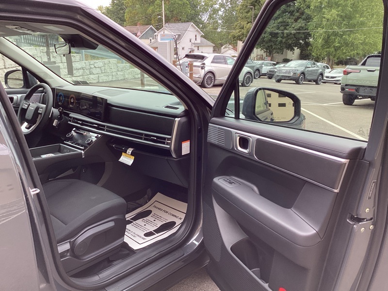 2026 Hyundai Santa Fe SE photo 17