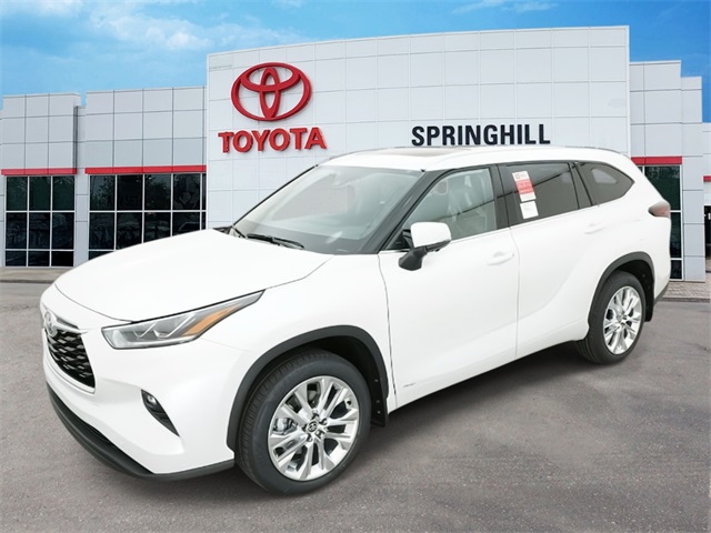 2026 Toyota Highlander Limited's photo