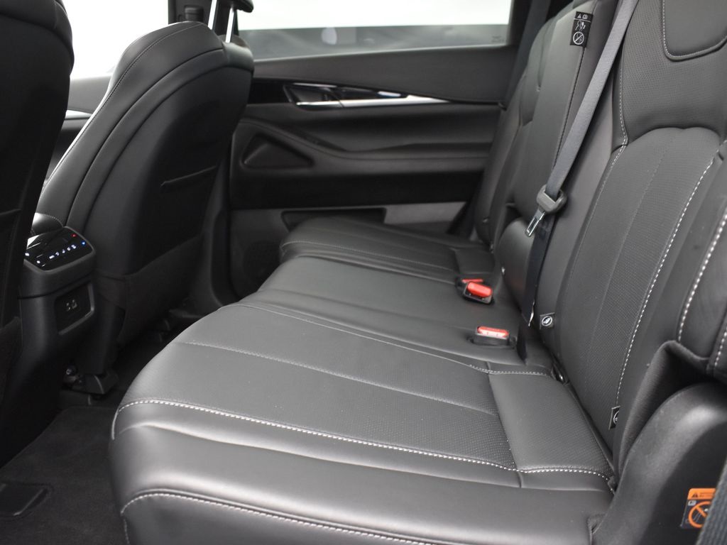 2025 Glacier White Infiniti QX60 PURE FWD SUV