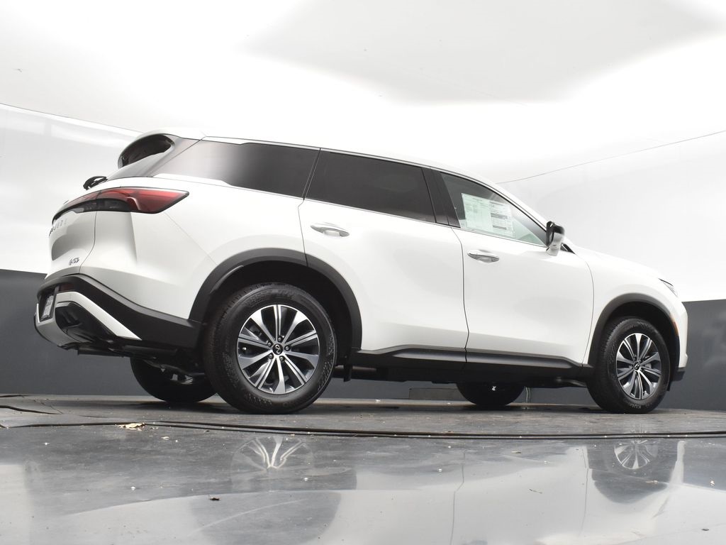 2025 Glacier White Infiniti QX60 PURE FWD SUV