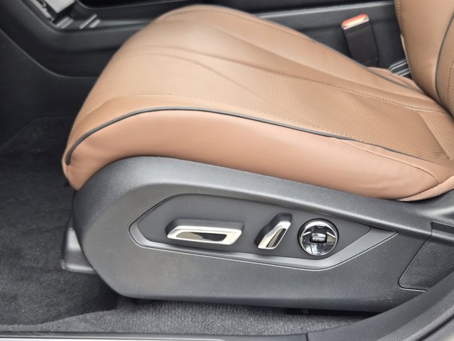 new 2026 Acura RDX car, priced at $54,900