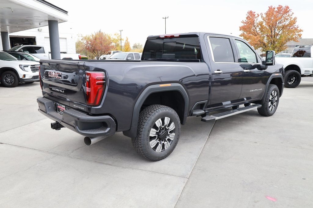 2026 Gmc Sierra 3500 HD Denali photo 3