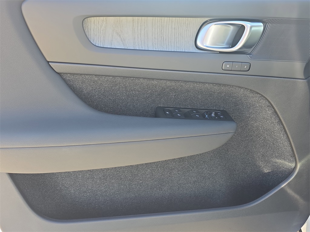 new 2026 Volvo XC40 car, priced at $48,610