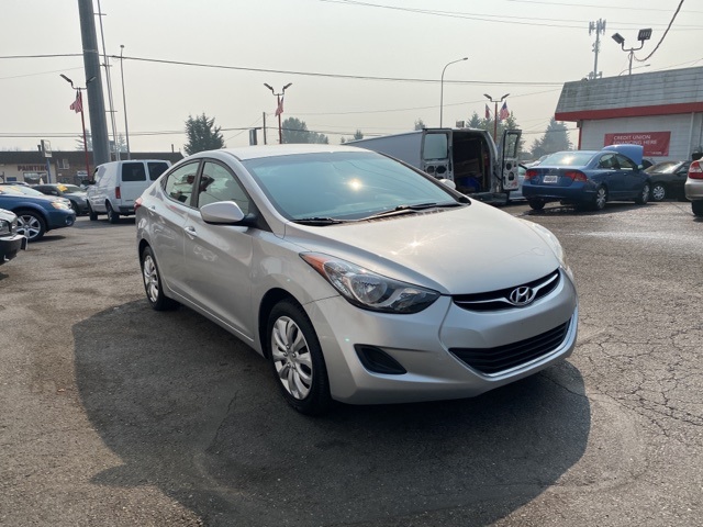 2012 Hyundai Elantra
