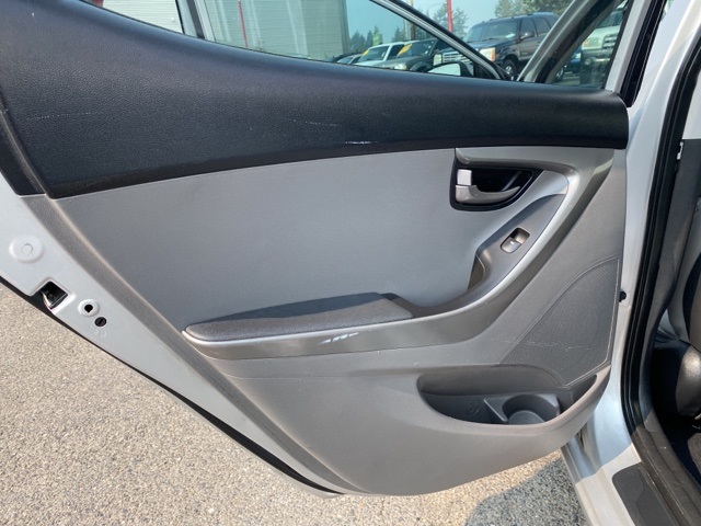 2012 Hyundai Elantra