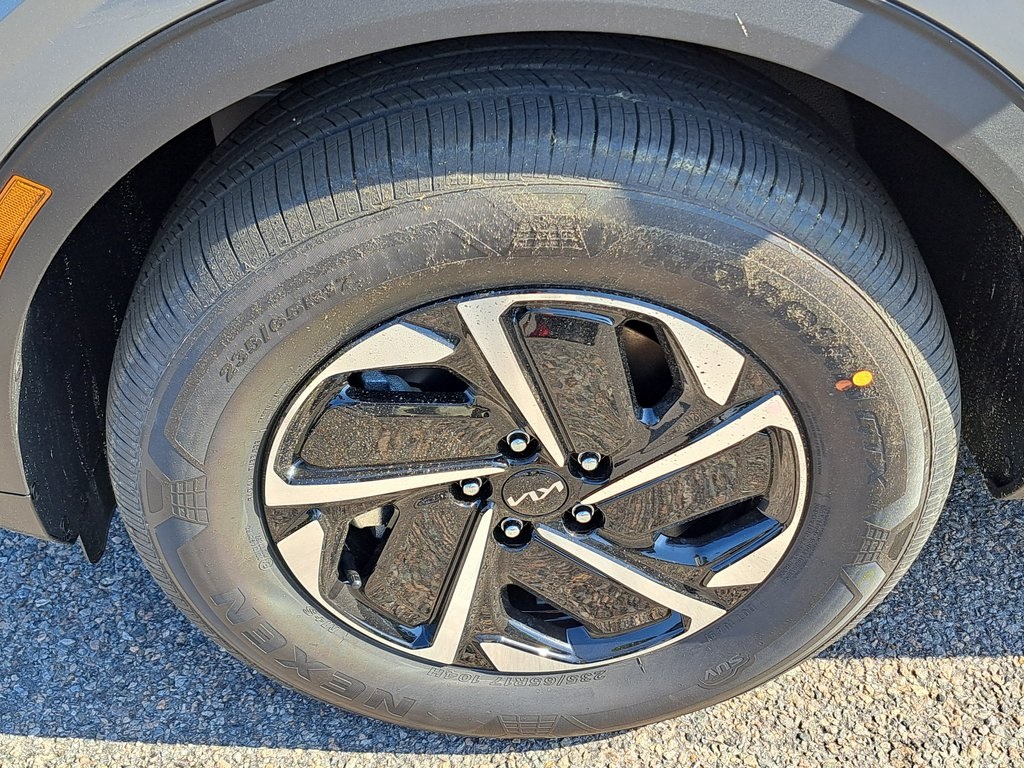 2025 Kia Sportage Hybrid LX SUV AWD 16