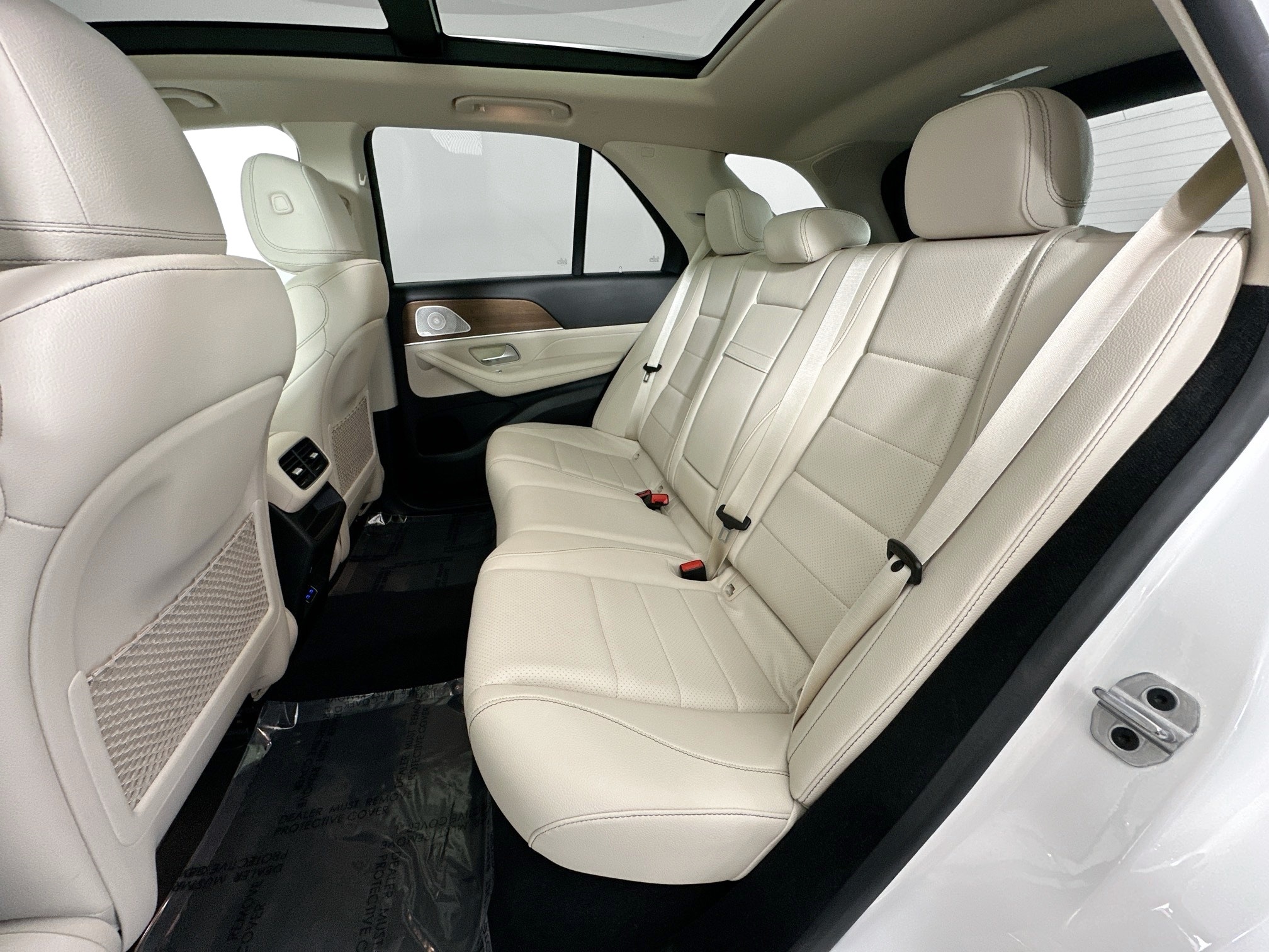 used 2024 Mercedes-Benz GLE car, priced at $58,998