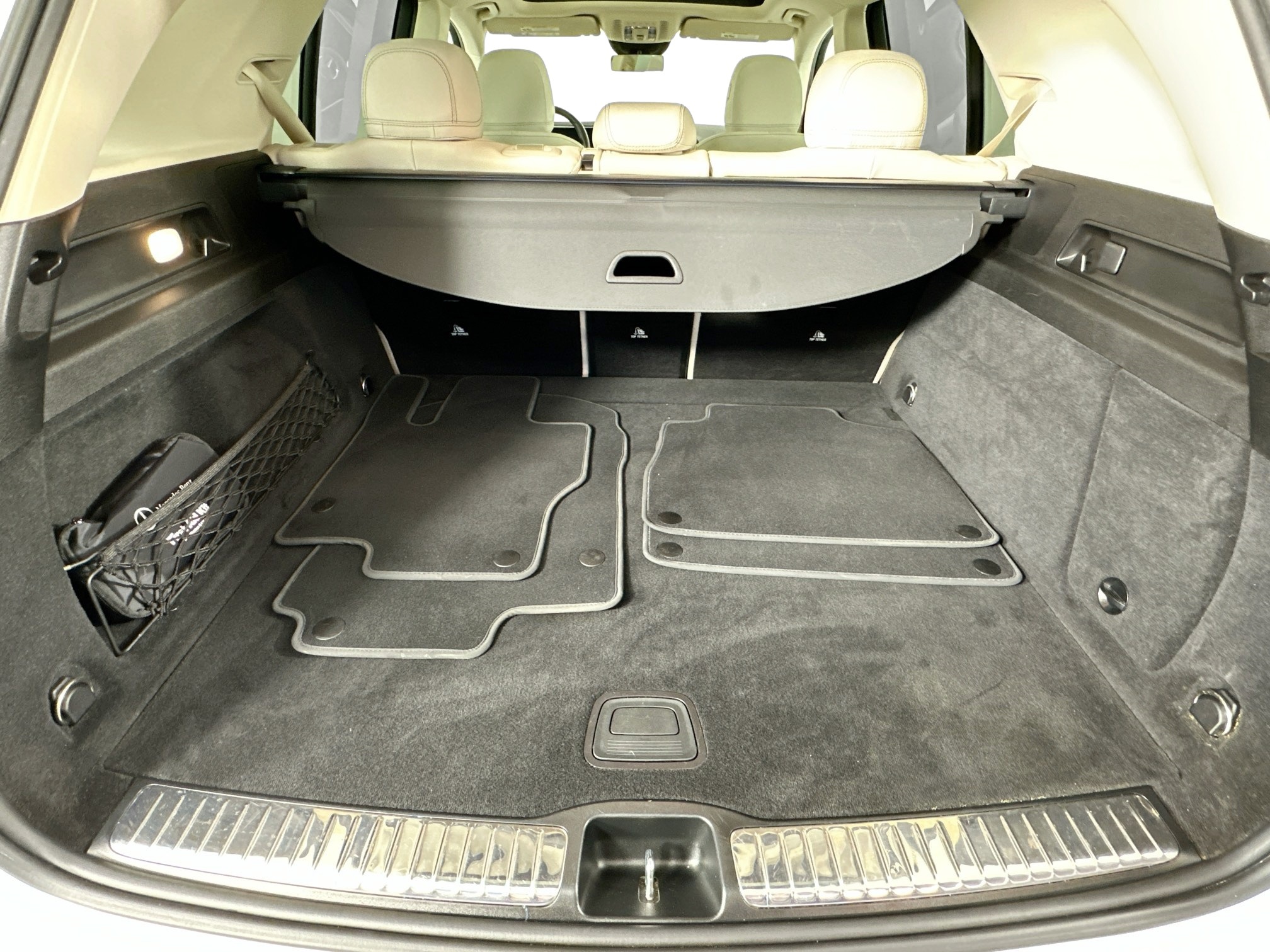 used 2024 Mercedes-Benz GLE car, priced at $58,998