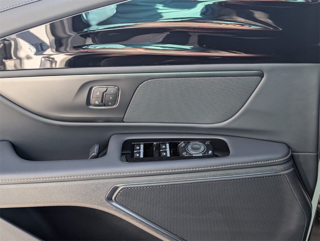 new 2026 Lincoln Nautilus car, priced at $56,870