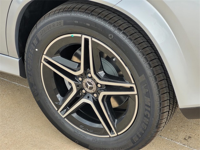 new 2026 Mercedes-Benz GLE car, priced at $79,500