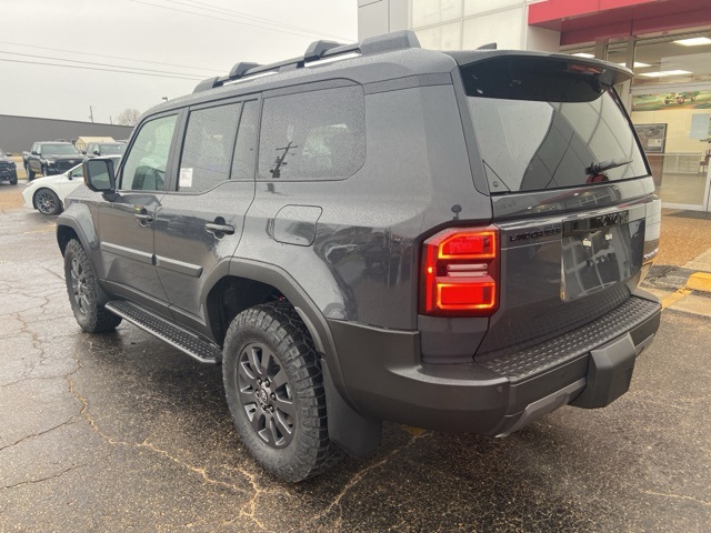 2026 Toyota Land Cruiser photo 3