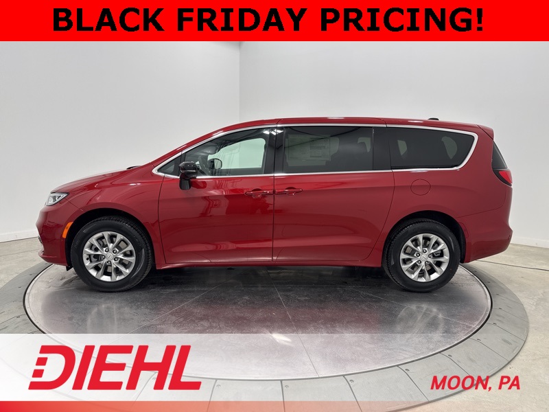 2026 Chrysler Pacifica Limited photo 4