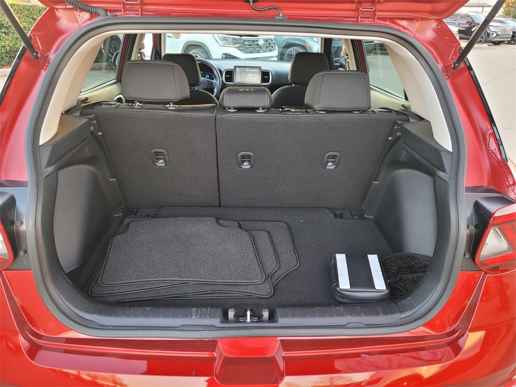 used 2025 Hyundai Venue car, priced at $19,500