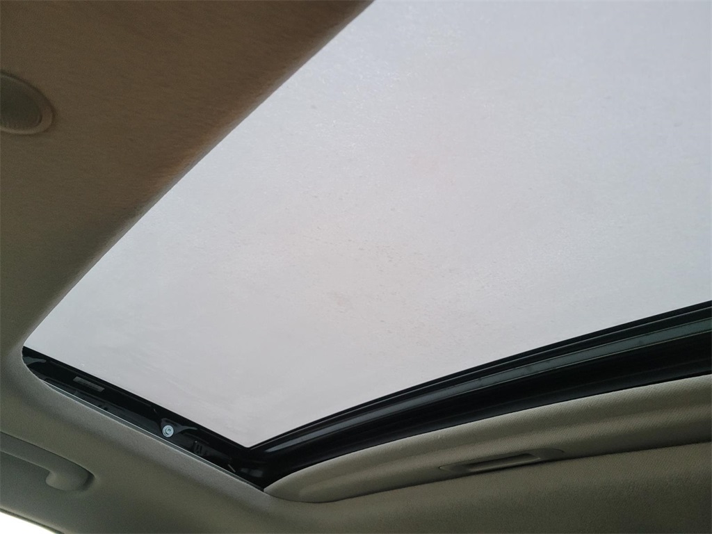 used 2025 Hyundai Venue car, priced at $19,500