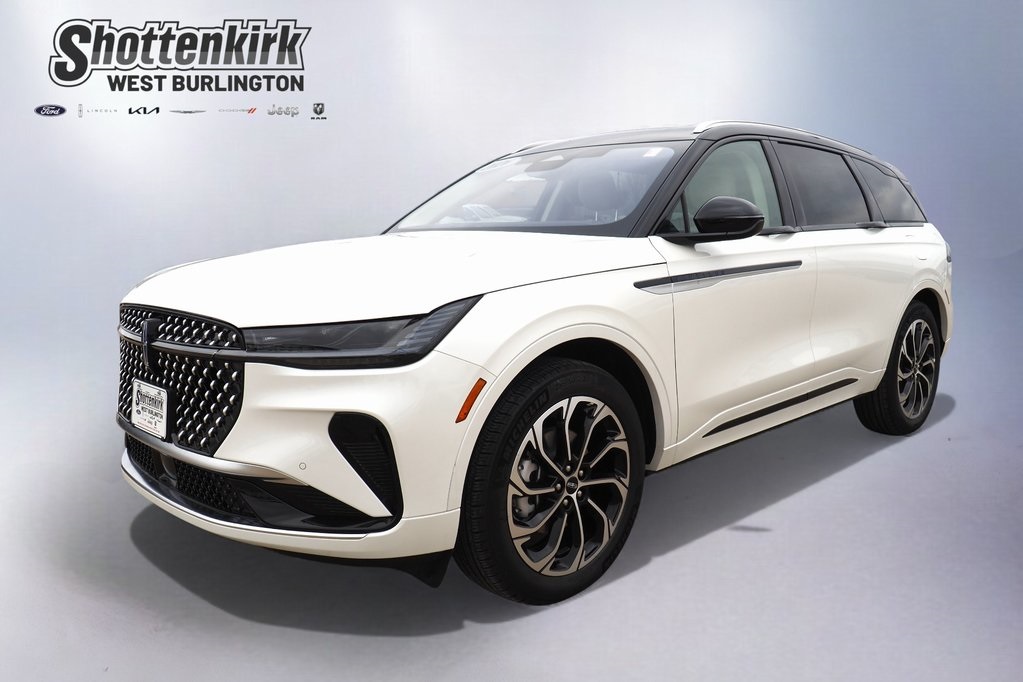 2026 Lincoln Nautilus Reserve's photo