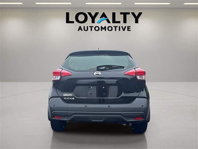 Used 2020 Nissan Kicks SUV