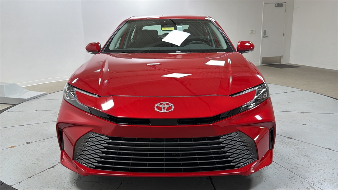 2026 Toyota Camry XLE photo 2