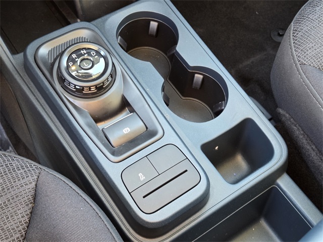 New 2026 Ford Maverick XL 4D Crew Cab